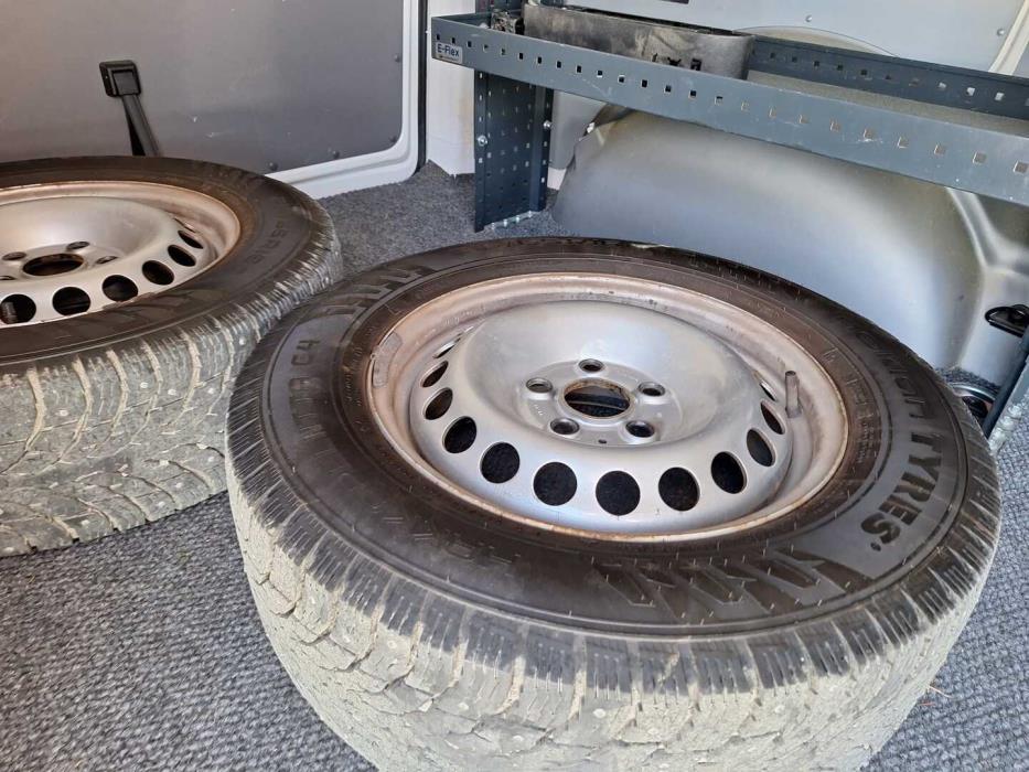 VOLKSWAGEN Transporter 2022