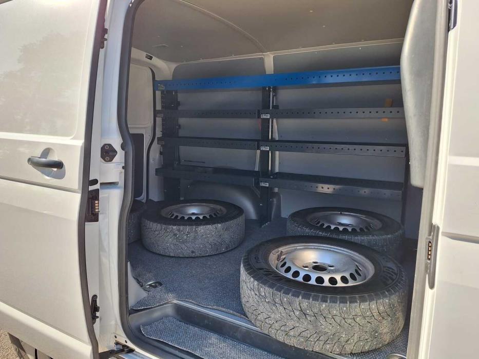 VOLKSWAGEN Transporter 2022