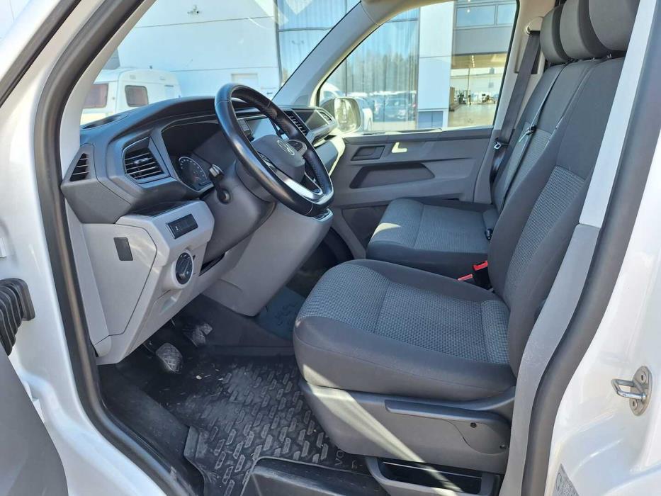 VOLKSWAGEN Transporter 2022