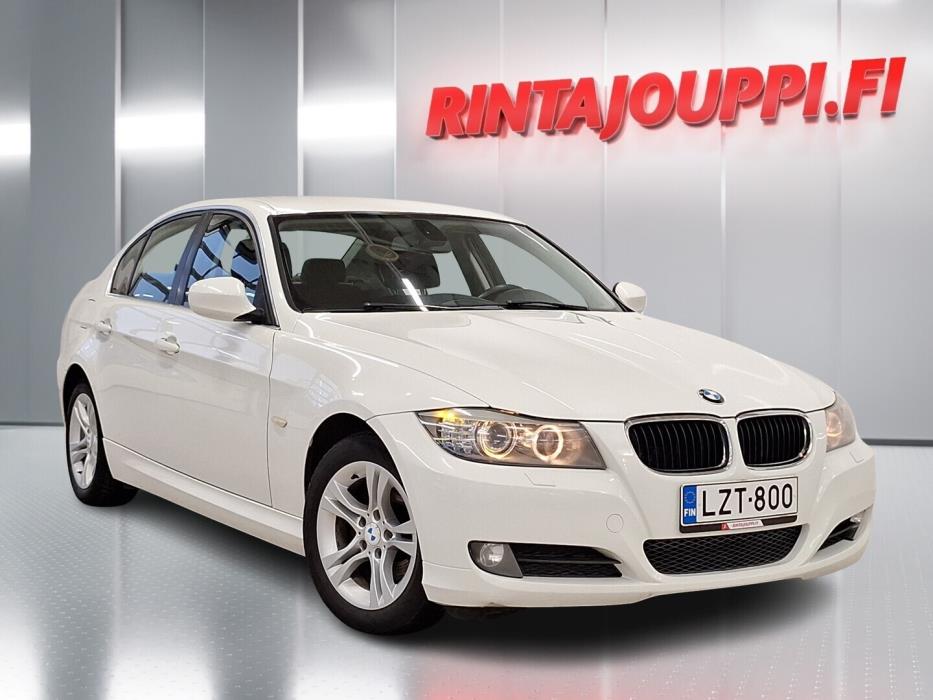 BMW 318 2011