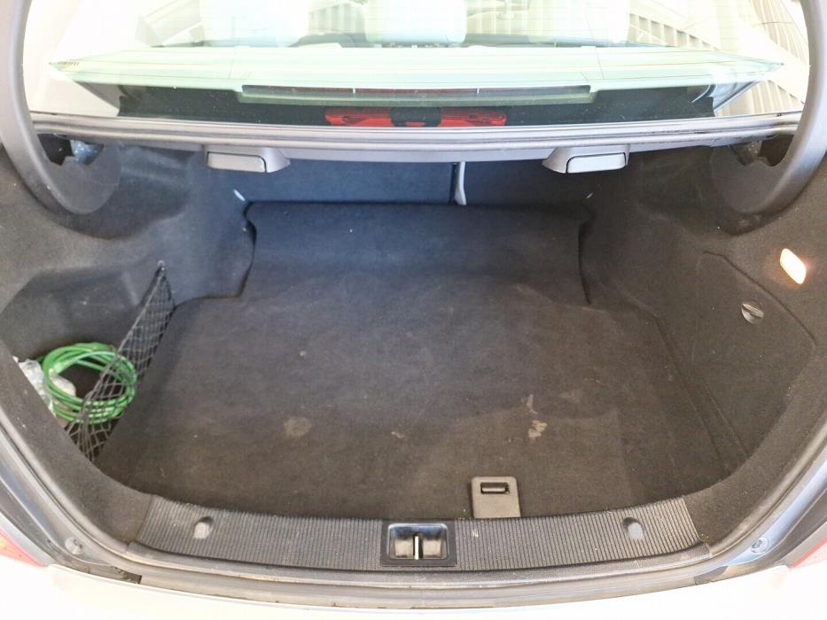 MERCEDES-BENZ C 2012