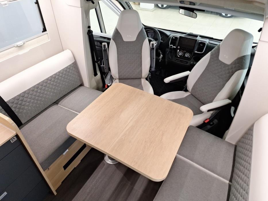 ADRIA CORAL 670 DL 60 Years Selection 2026