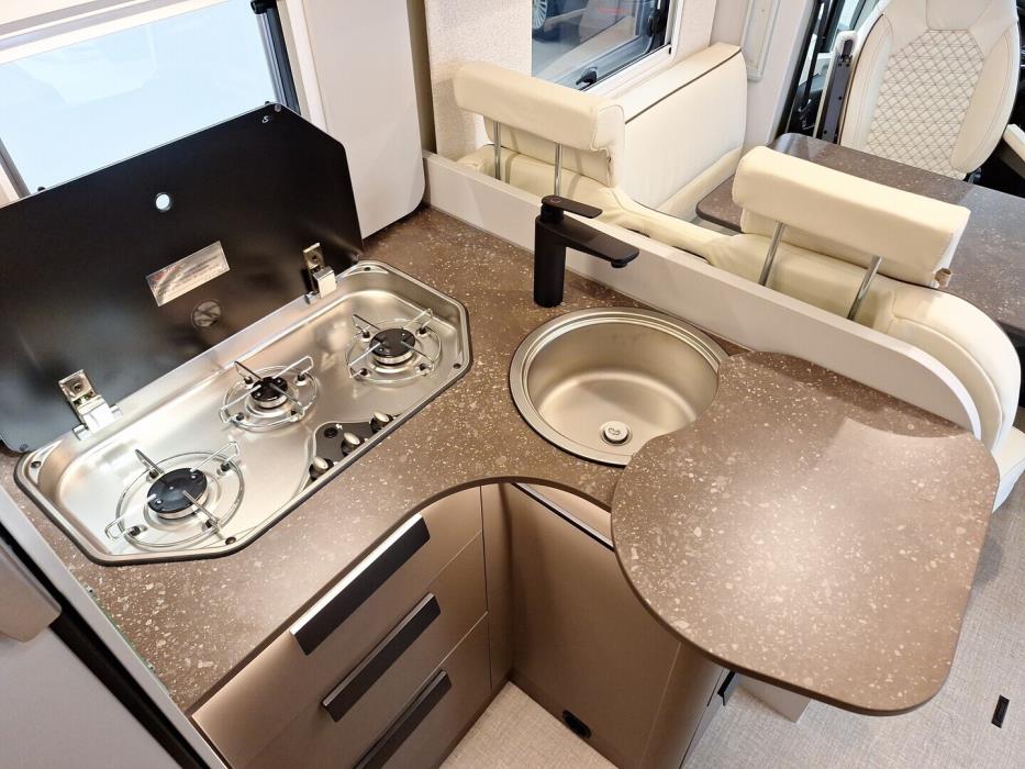 BÜRSTNER B66 EDITION LYSEO TD 690 G 2026