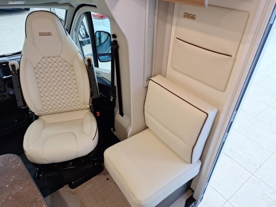 BÜRSTNER B66 EDITION LYSEO TD 690 G 2026