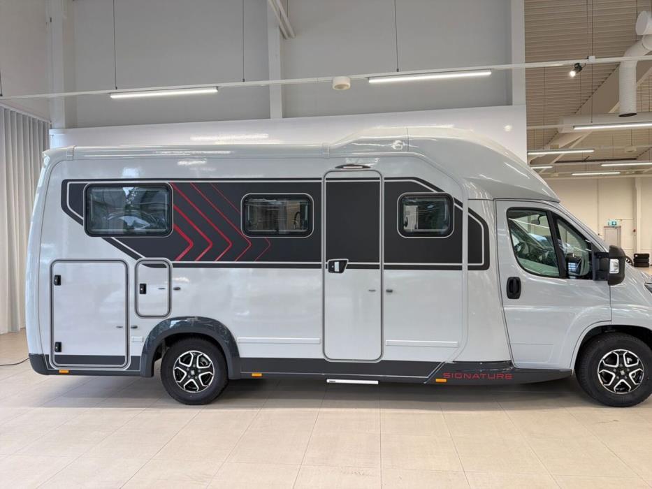 BÜRSTNER SIGNATURE SFT 7.1 2026
