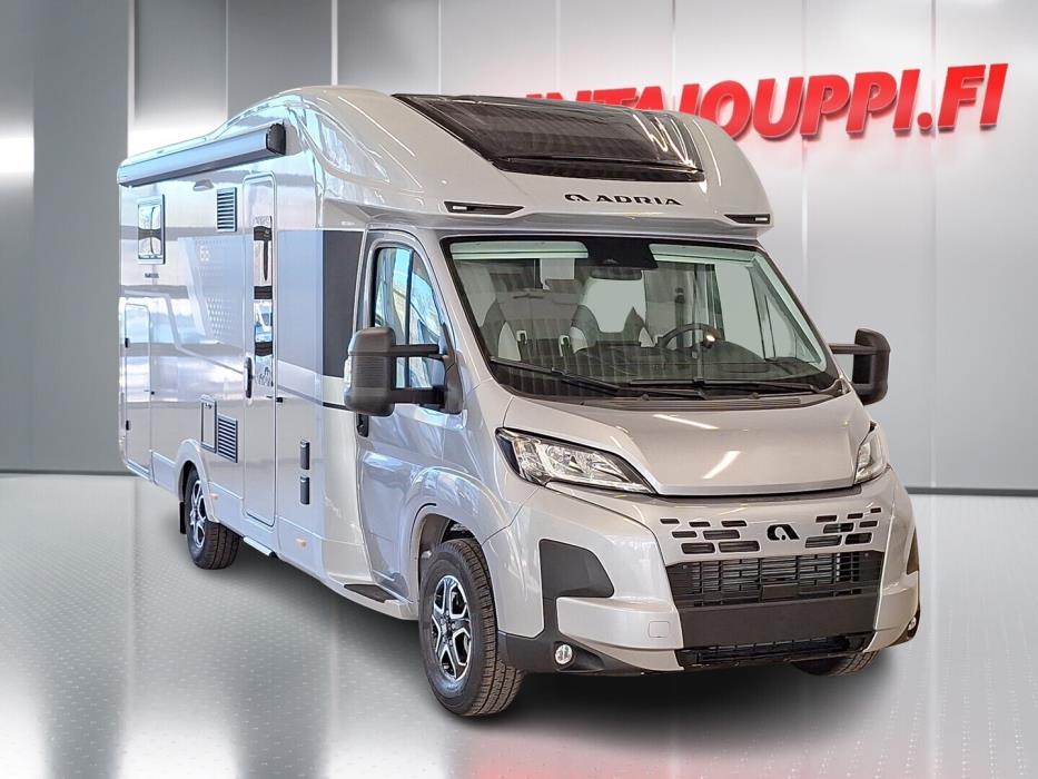 ADRIA Matrix 670 SL 60 Years Selection 2026