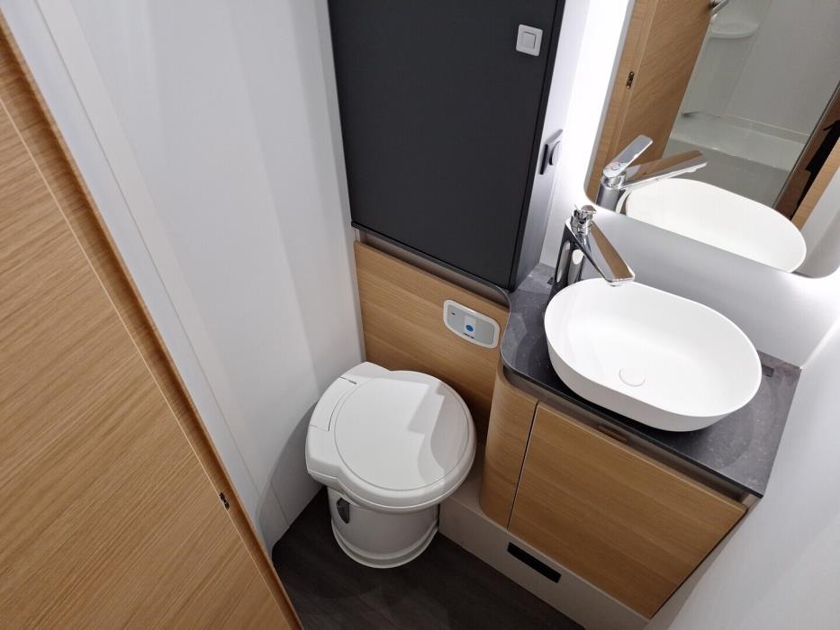 ADRIA Matrix 670 SL 60 Years Selection 2026