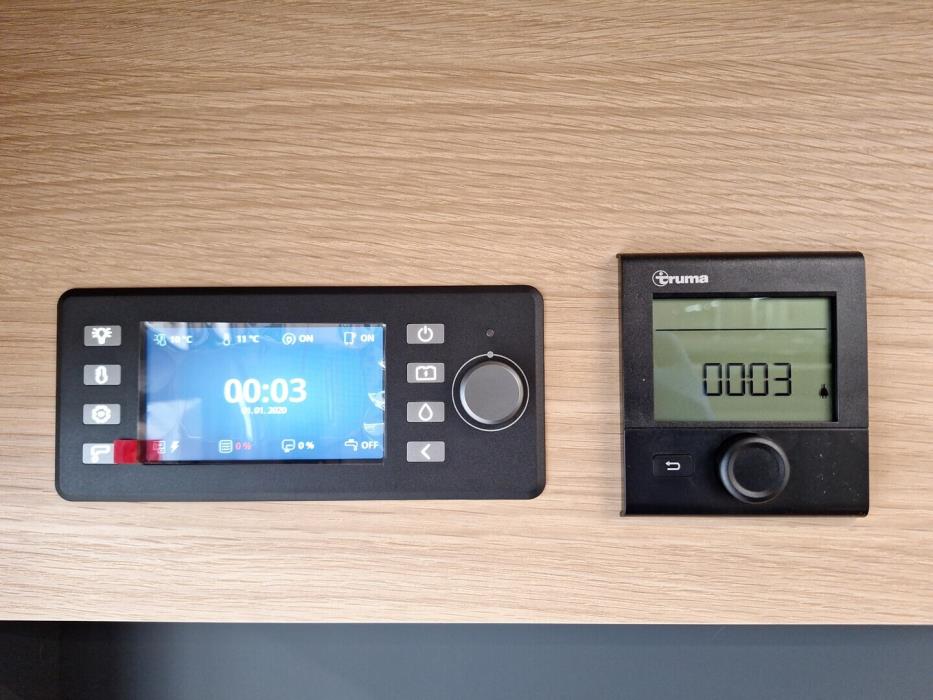 ADRIA Matrix 670 SL 60 Years Selection 2026