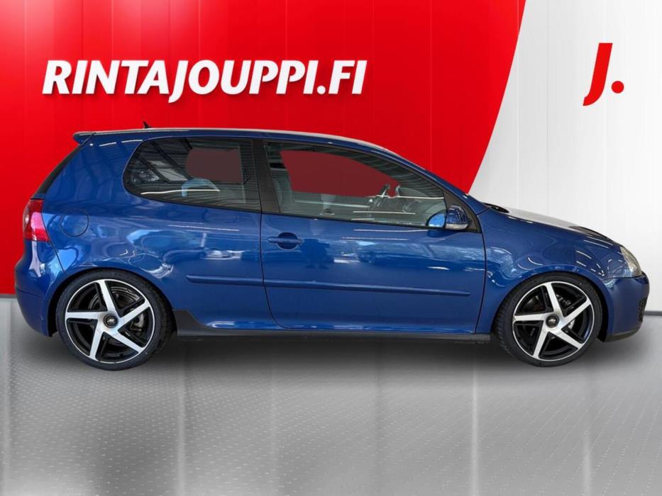 VOLKSWAGEN Golf 2005