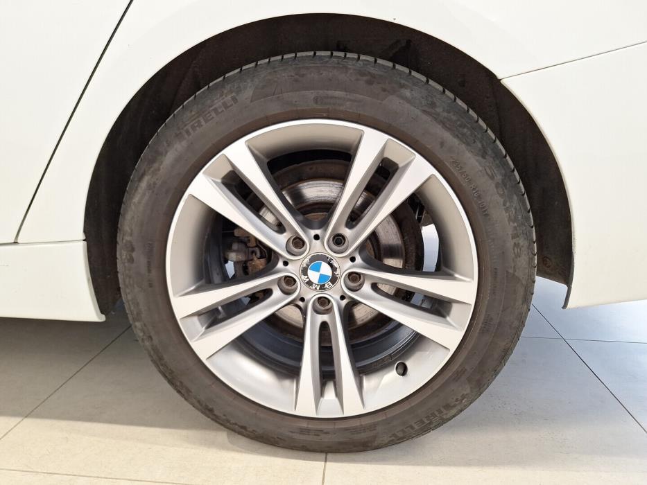 BMW 320 Gran Turismo 2014