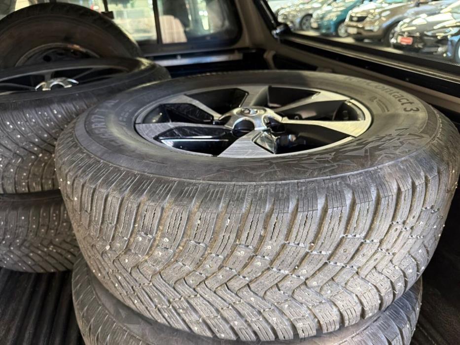 TOYOTA Hilux 2018