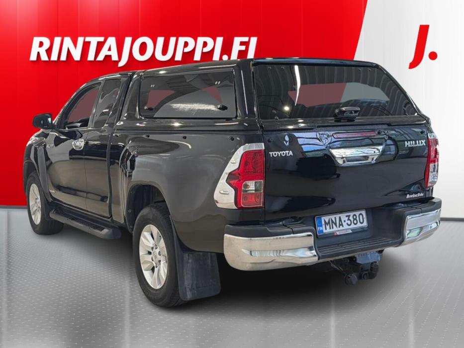 TOYOTA Hilux 2018