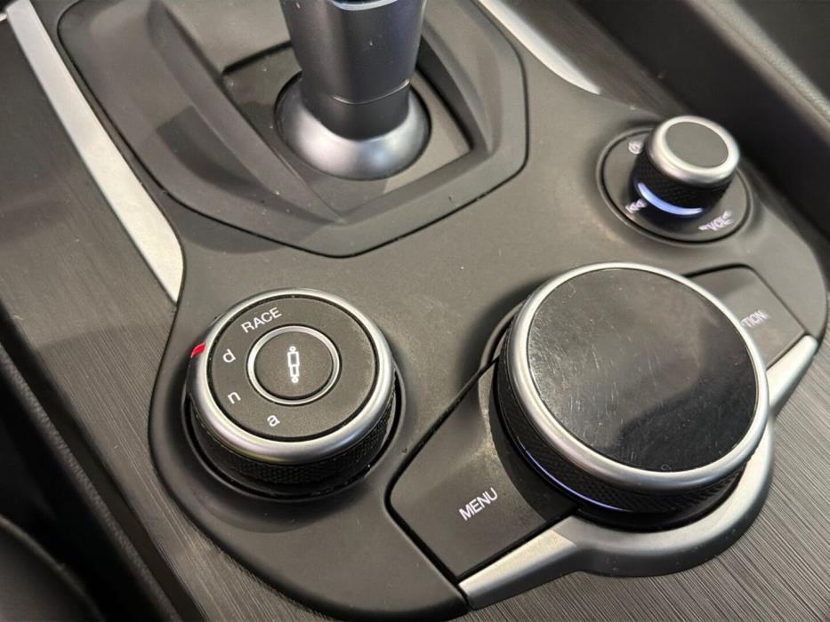 ALFA ROMEO Giulia 2018