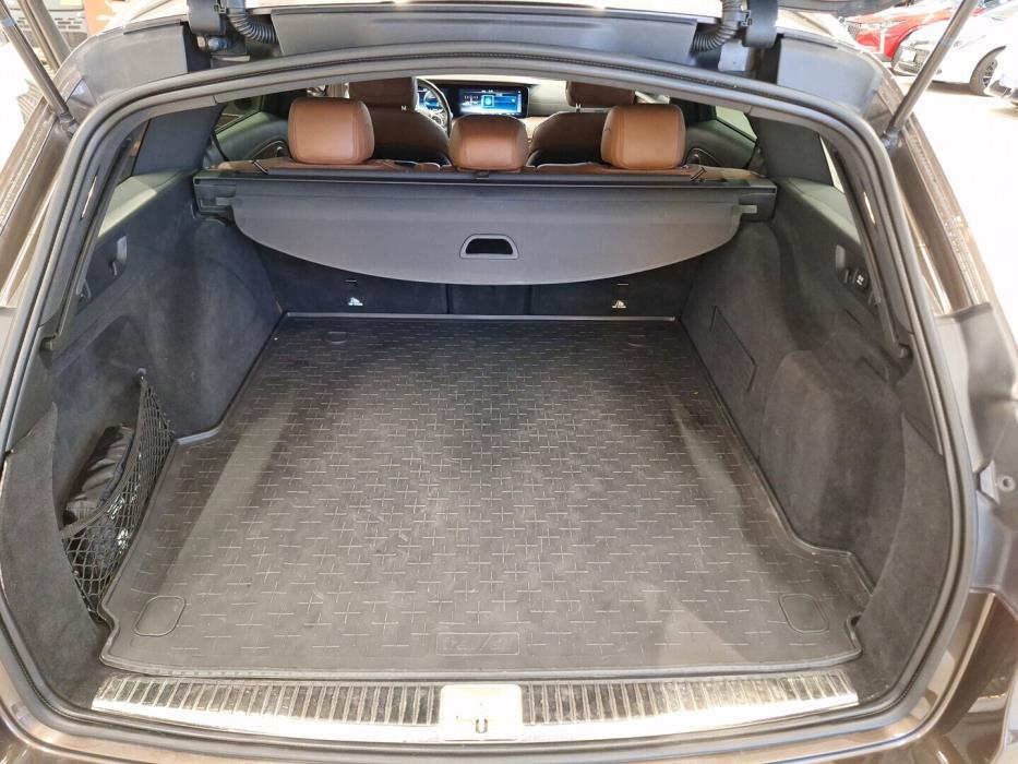 MERCEDES-BENZ E 2017