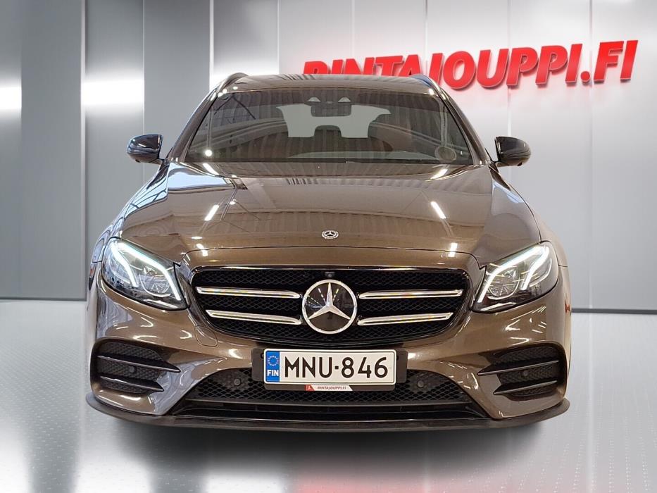 MERCEDES-BENZ E 2017