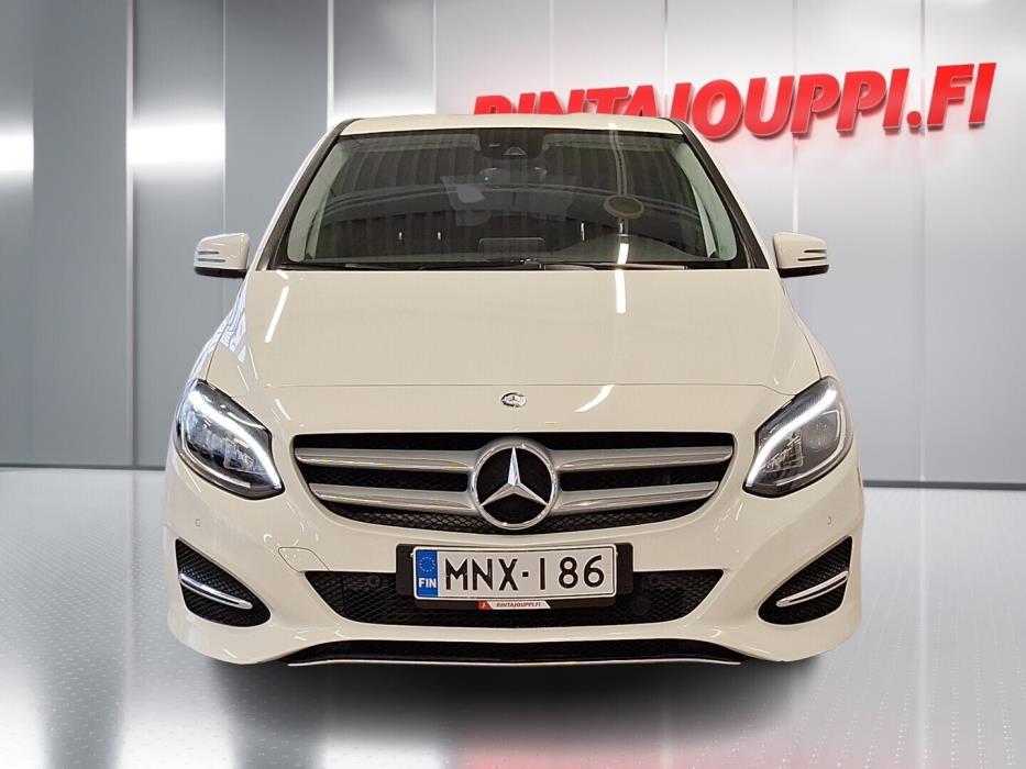 MERCEDES-BENZ B 2015