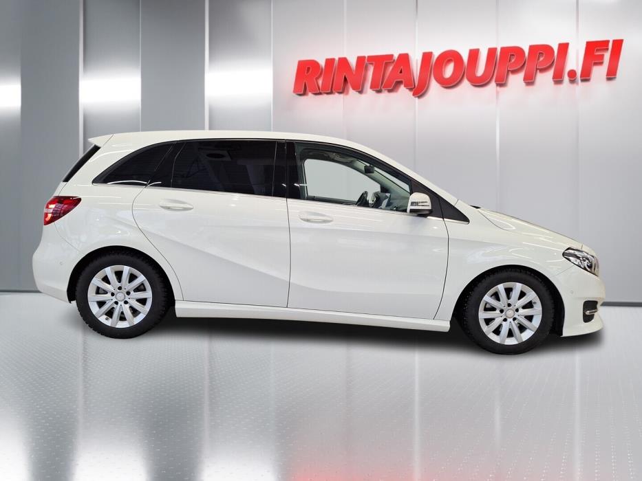 MERCEDES-BENZ B 2015