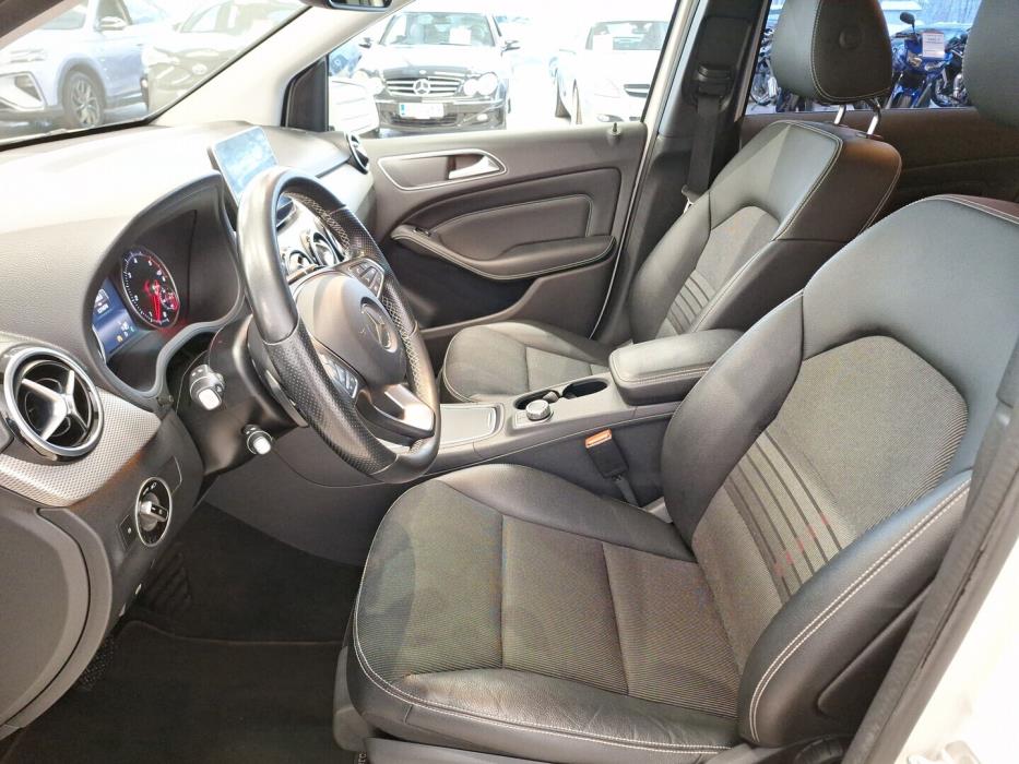 MERCEDES-BENZ B 2015