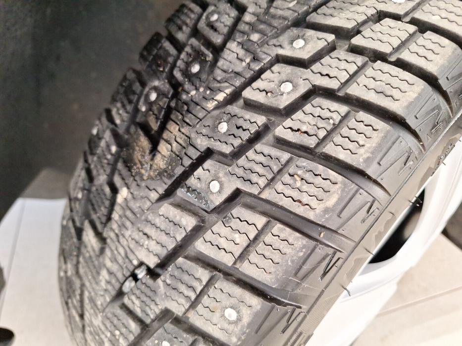 VOLKSWAGEN Caddy Maxi 2009