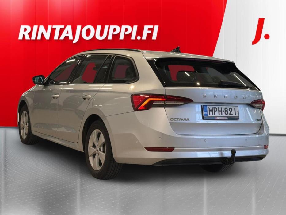 SKODA Octavia 2023