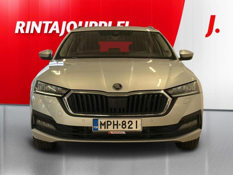 SKODA Octavia 2023