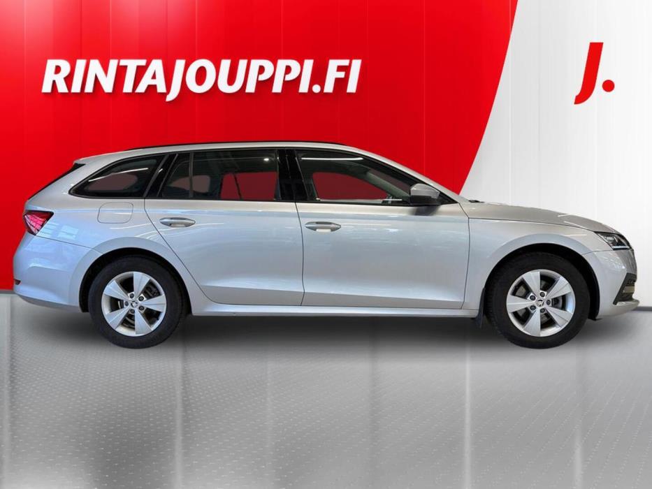 SKODA Octavia 2023