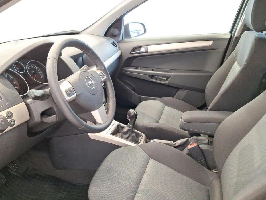 OPEL Astra 2007