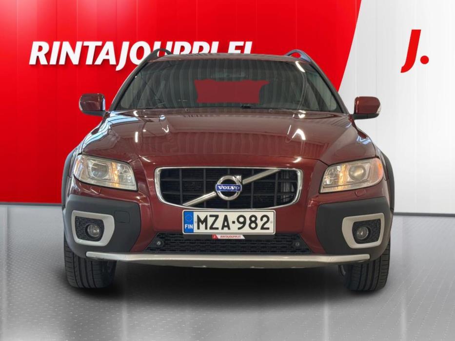 VOLVO XC70 2010