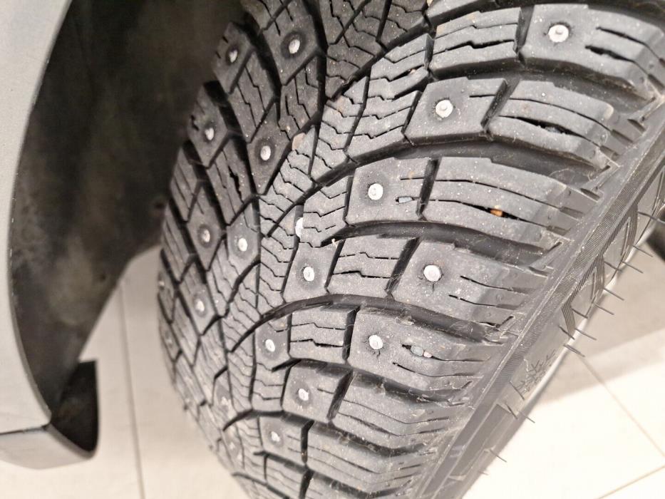 VOLKSWAGEN Passat 2004