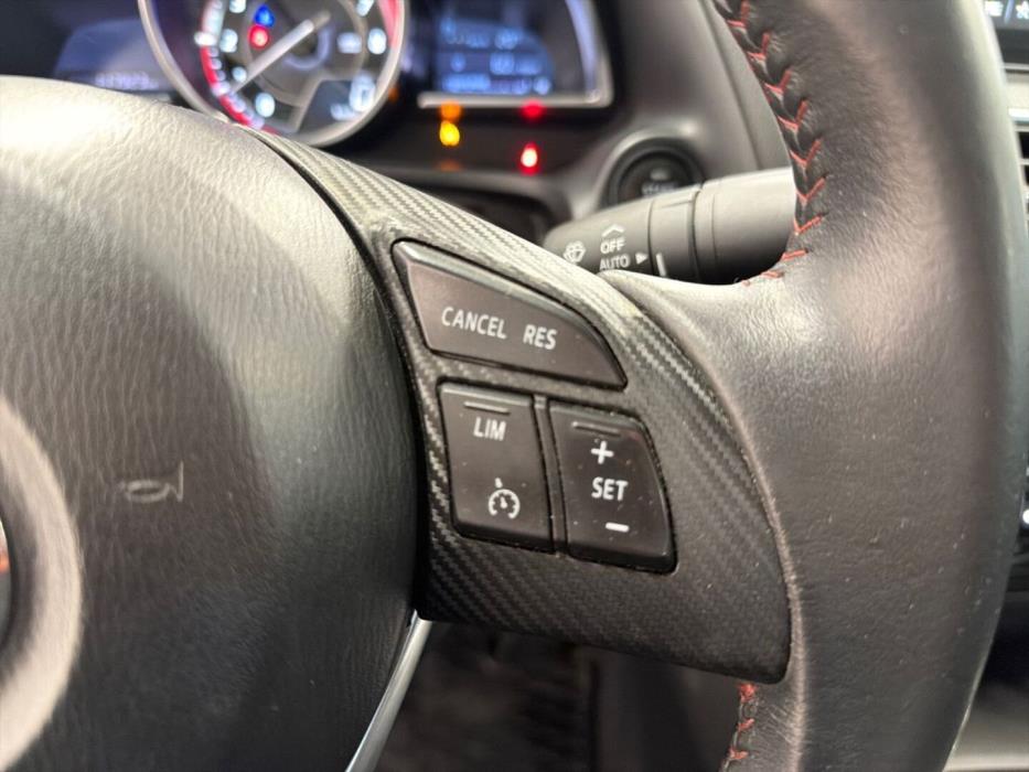 MAZDA 3 2014
