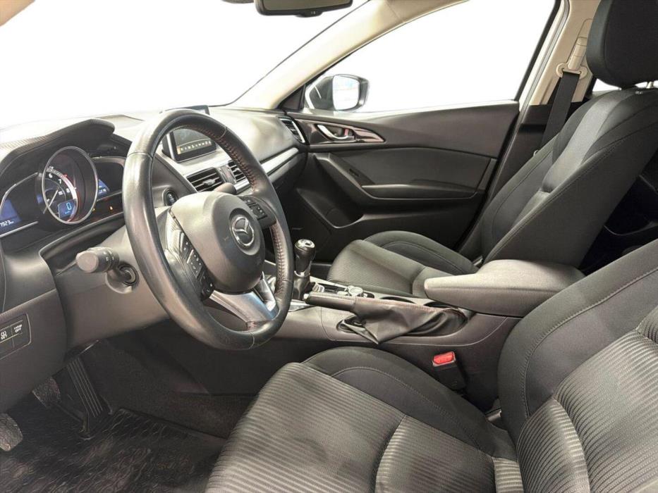 MAZDA 3 2014