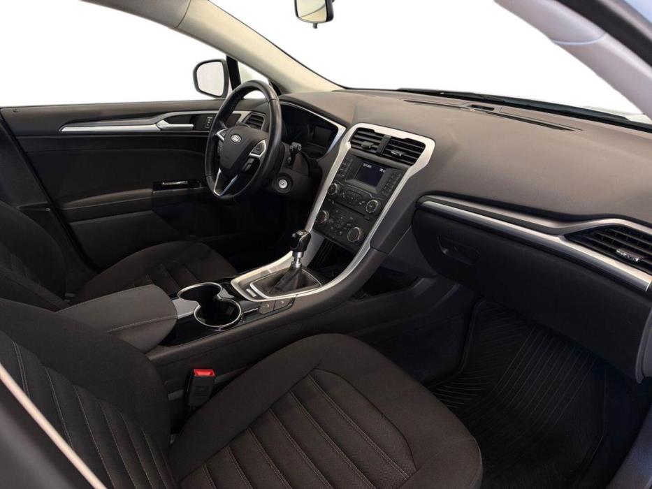 FORD Mondeo 2015