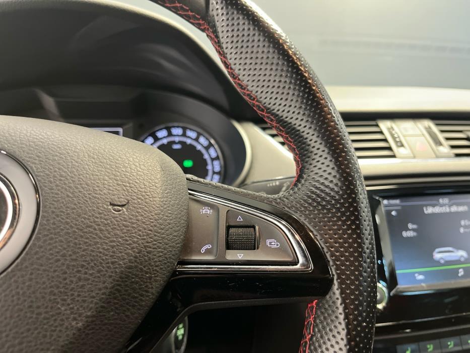 SKODA Octavia 2015