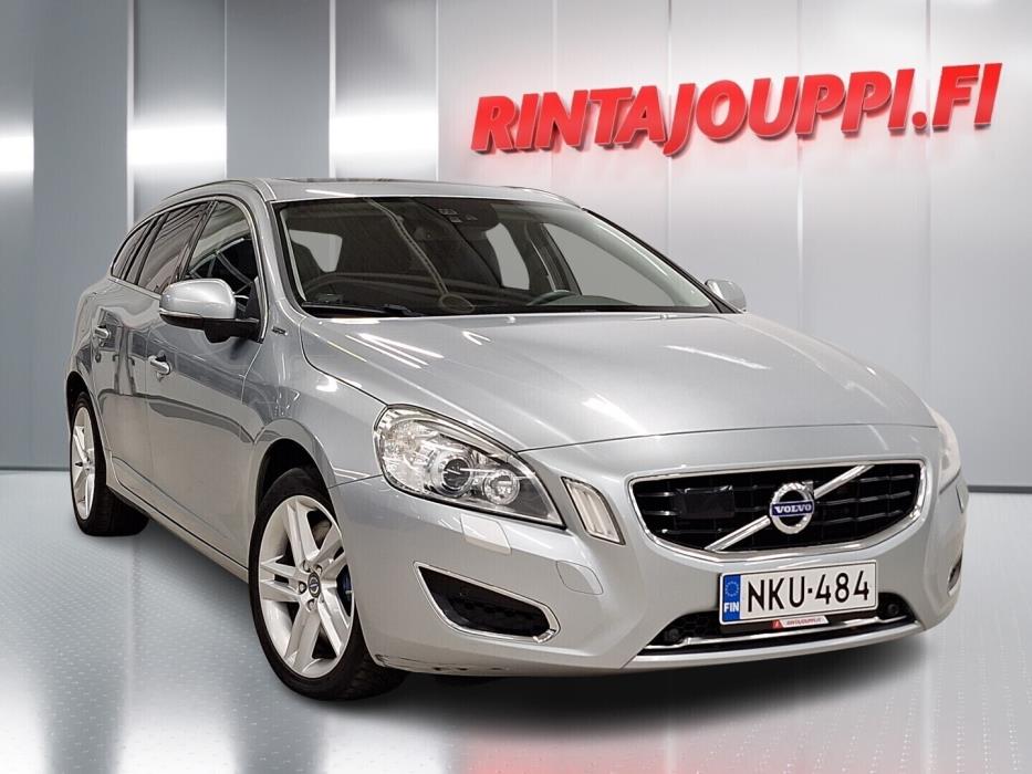 VOLVO V60 2012
