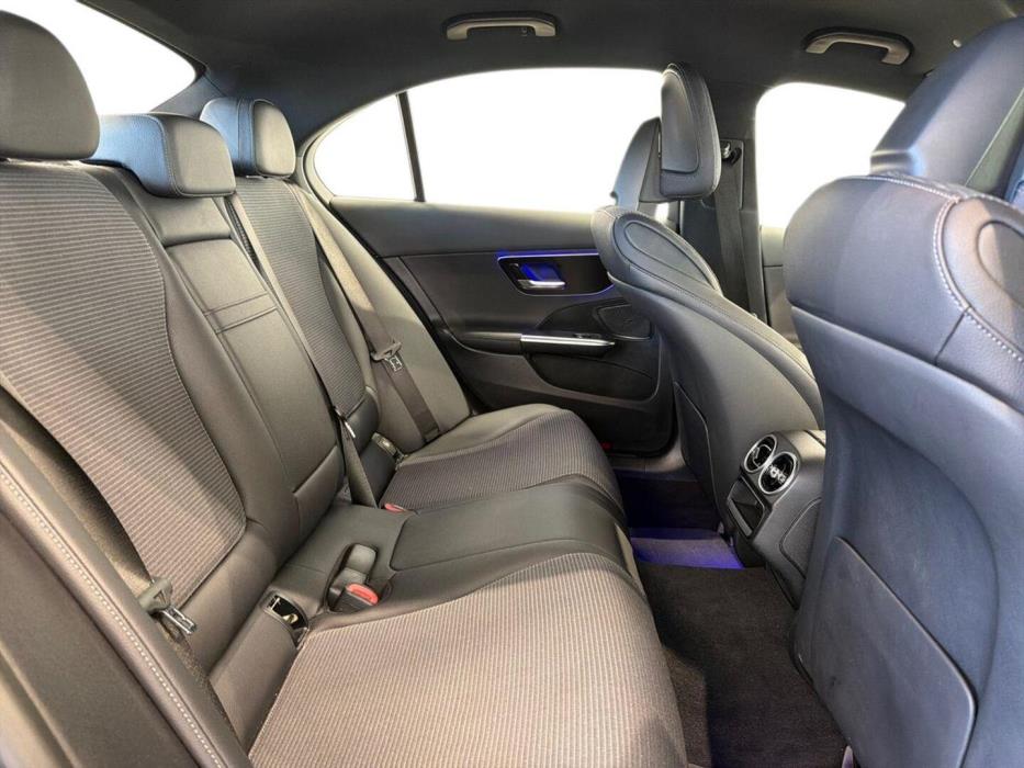 MERCEDES-BENZ C 2023
