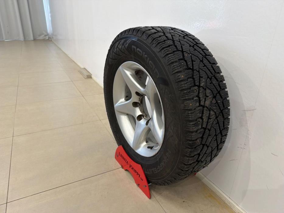 TOYOTA Hilux 2003