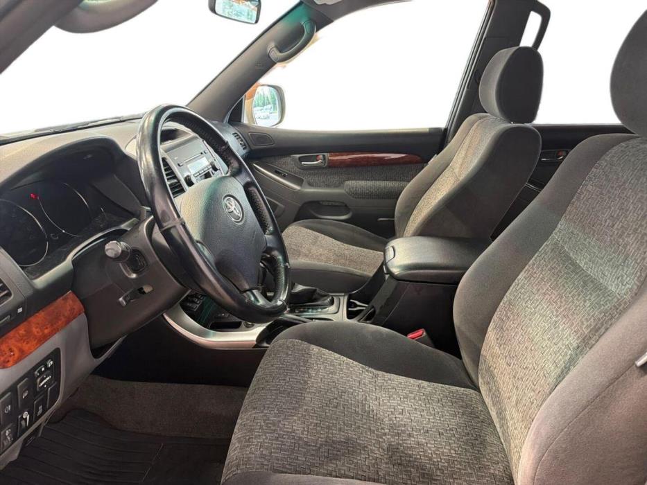 TOYOTA Land Cruiser 2007