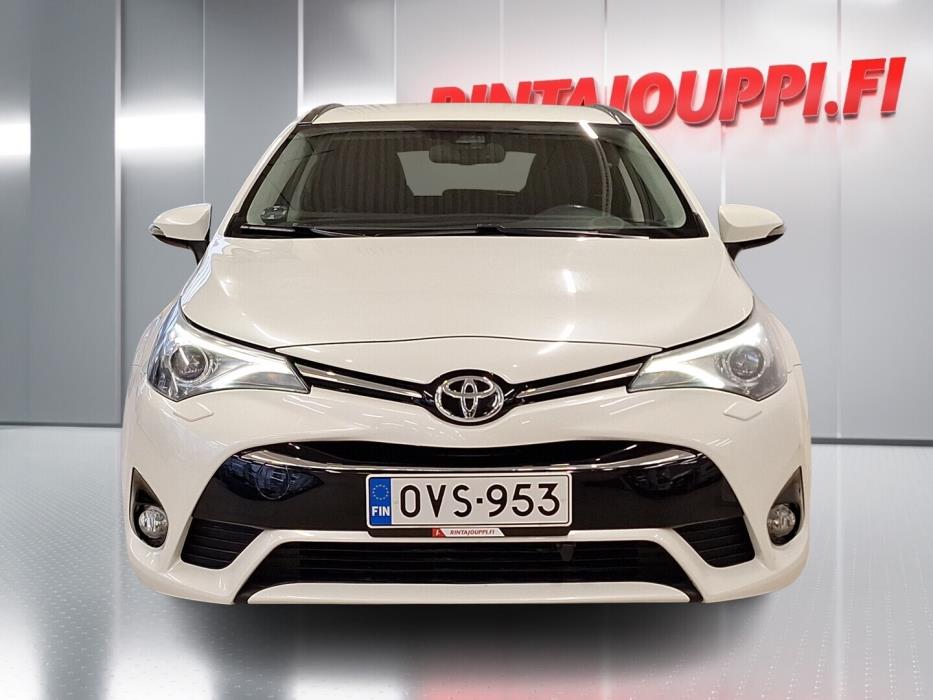 TOYOTA Avensis 2017