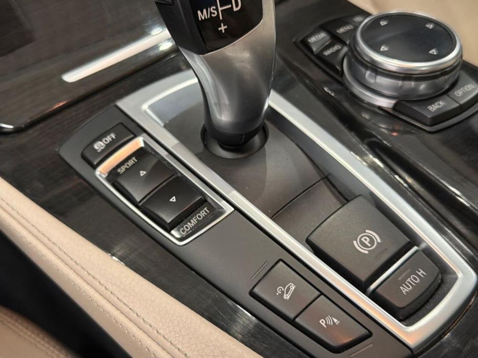 BMW 530 2013