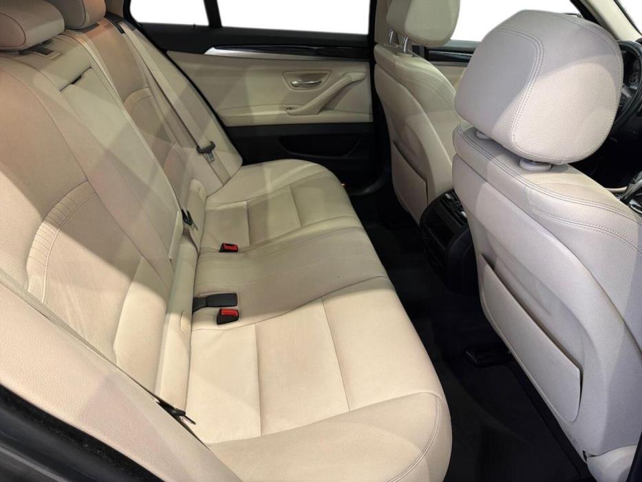 BMW 530 2013