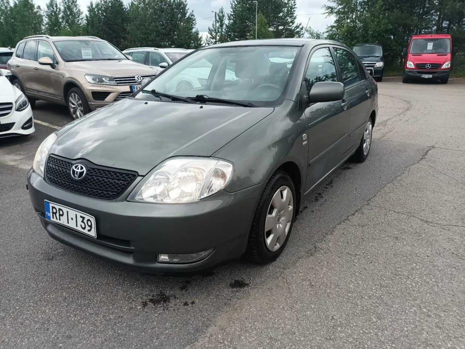TOYOTA Corolla 2002