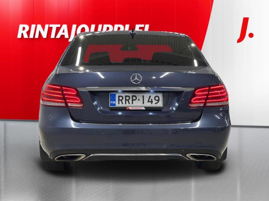 MERCEDES-BENZ E 2014