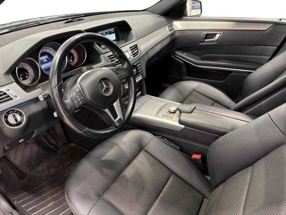 MERCEDES-BENZ E 2014