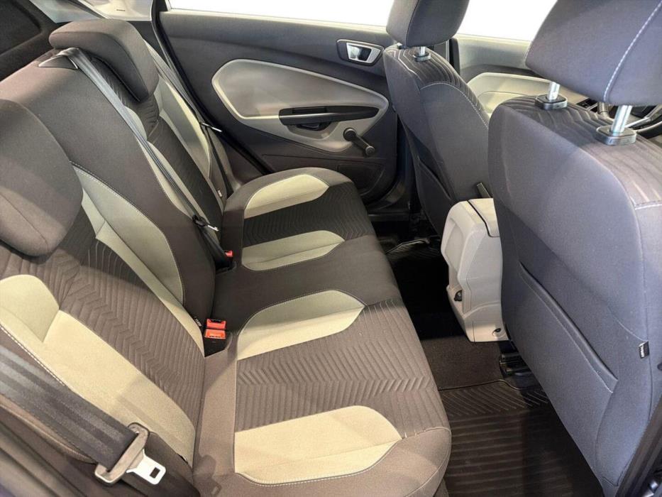 FORD Fiesta 2014