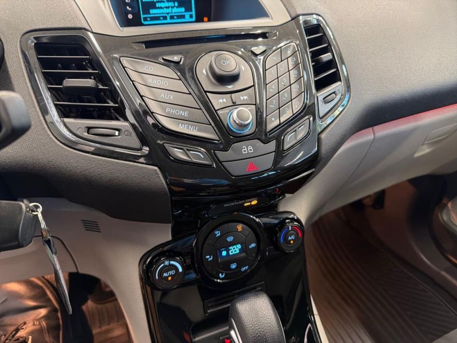 FORD Fiesta 2014