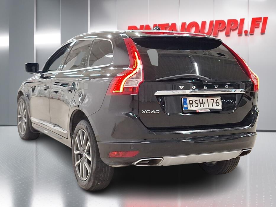 VOLVO XC60 2015
