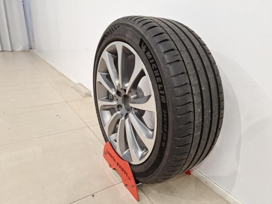 MERCEDES-BENZ S 2010