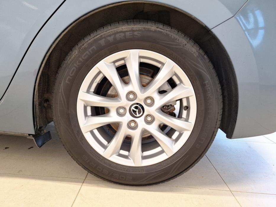 MAZDA Mazda3 2015