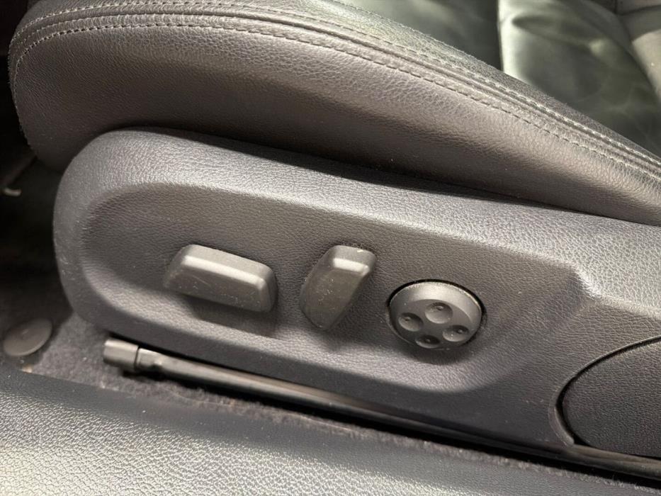VOLKSWAGEN Eos 2009