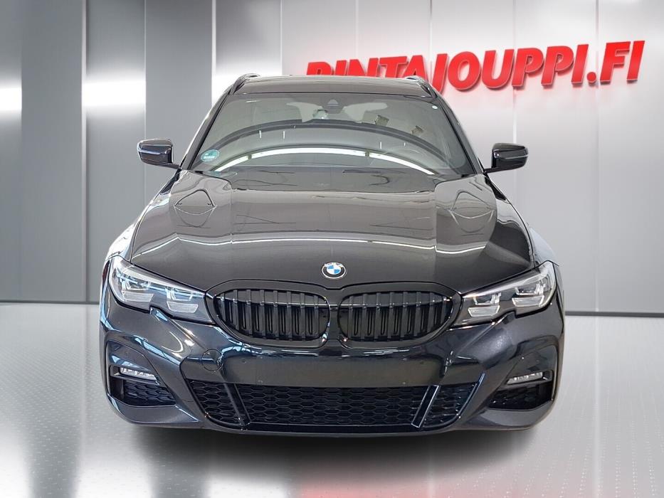 BMW 330 2021